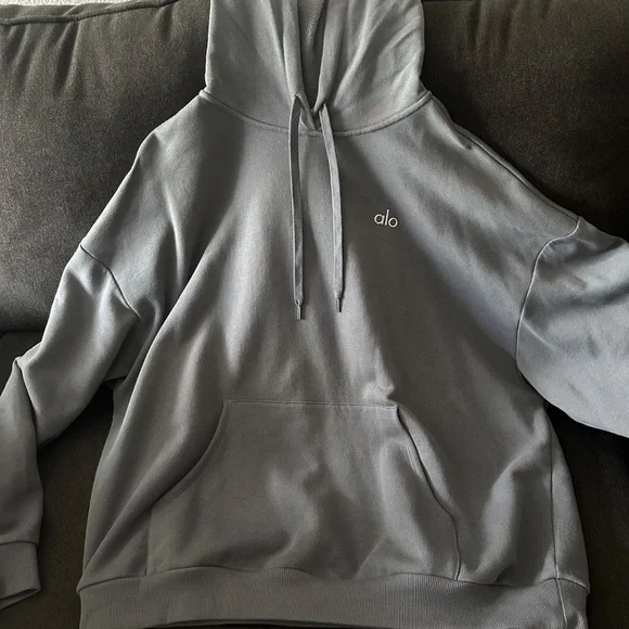 Alo Accolade hoodie NWOT in steel grey - Picture 3 of 7